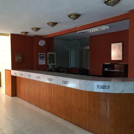 Estudio Seguro De Sol Apartman